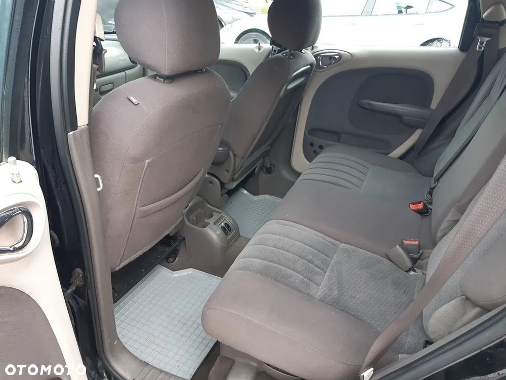 Chrysler PT Cruiser - 8