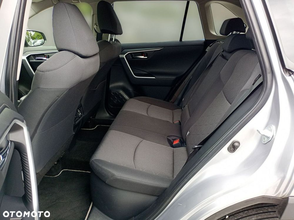 Toyota RAV4 - 26