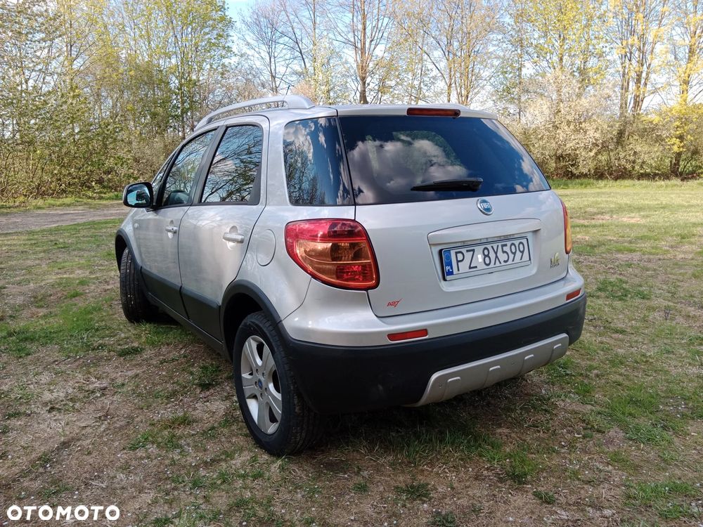 Fiat Sedici 1.6 16V 4x4 Dynamic - 4