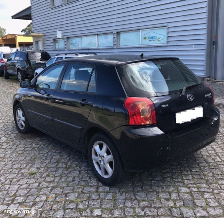 Toyota Corolla E12 2.0 D-4D 5P 2006 - Para Peças - 8