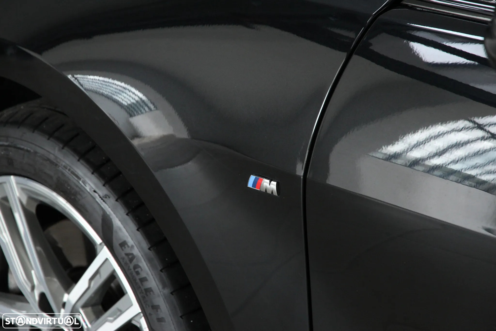BMW 116 d Pack Desportivo M - 6