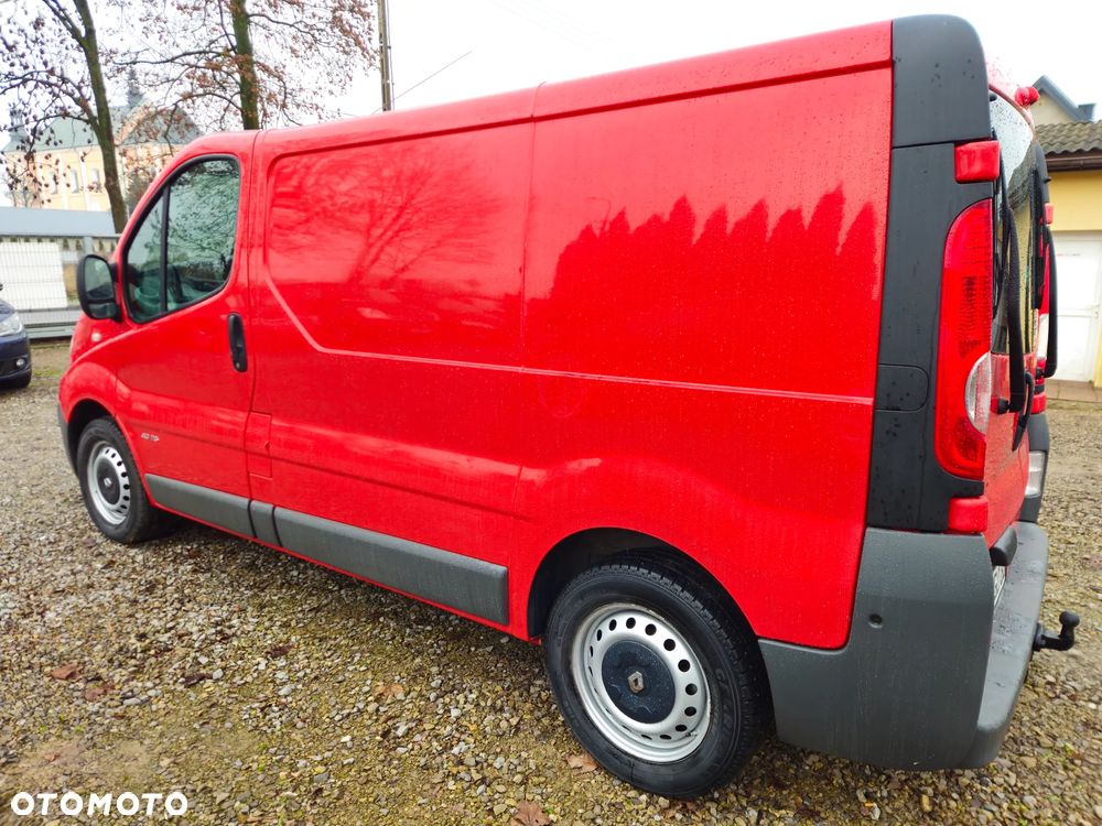 Renault TRAFIC 2.0 DCI 115 PS - 9