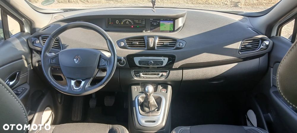 Renault Scenic Energy TCe 130 S&S Bose Edition - 12