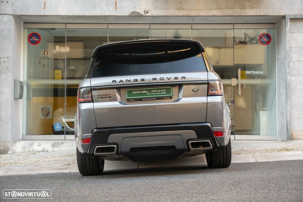Land Rover Range Rover Sport D350 Autobiography - 32