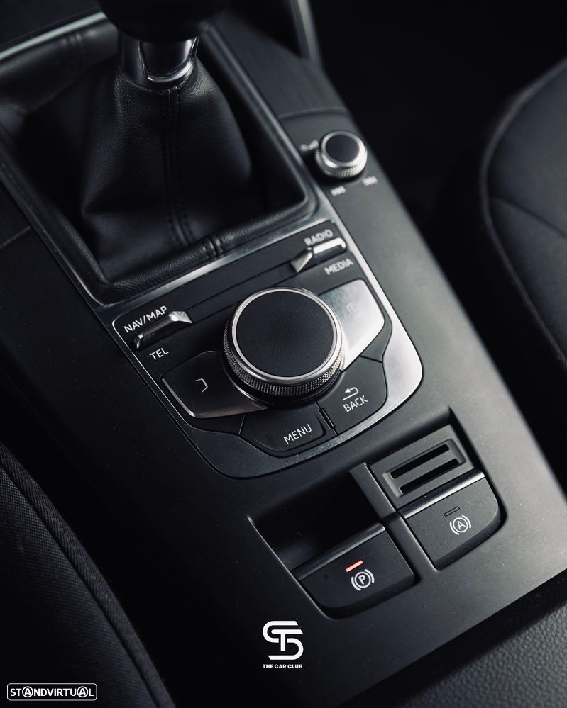 Audi A3 Sportback 30 TFSI S line - 13