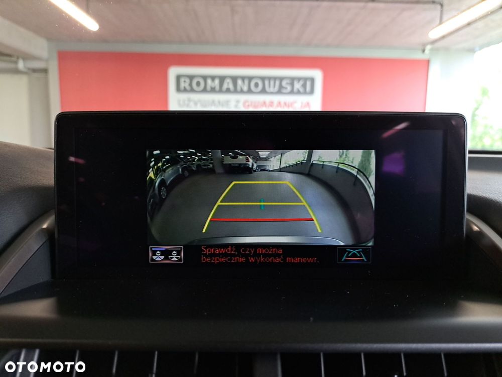 Lexus NX 300h F Impression AWD - 25