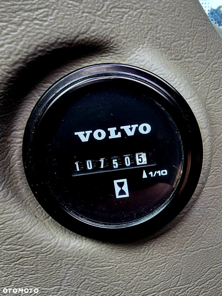 Volvo EC 250 EL - 30