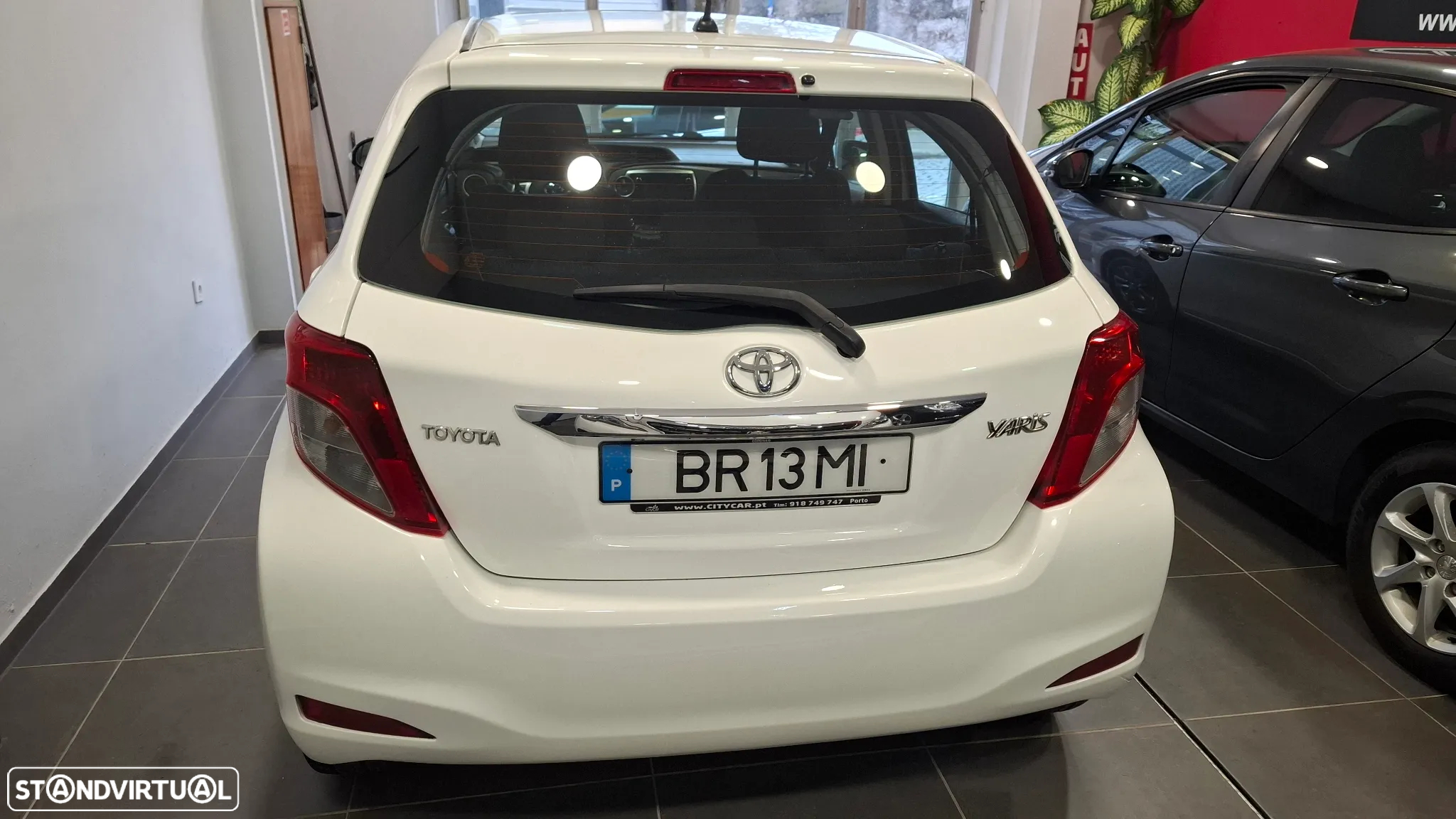 Toyota Yaris 1.4 D-4D Comfort+P.Style - 7