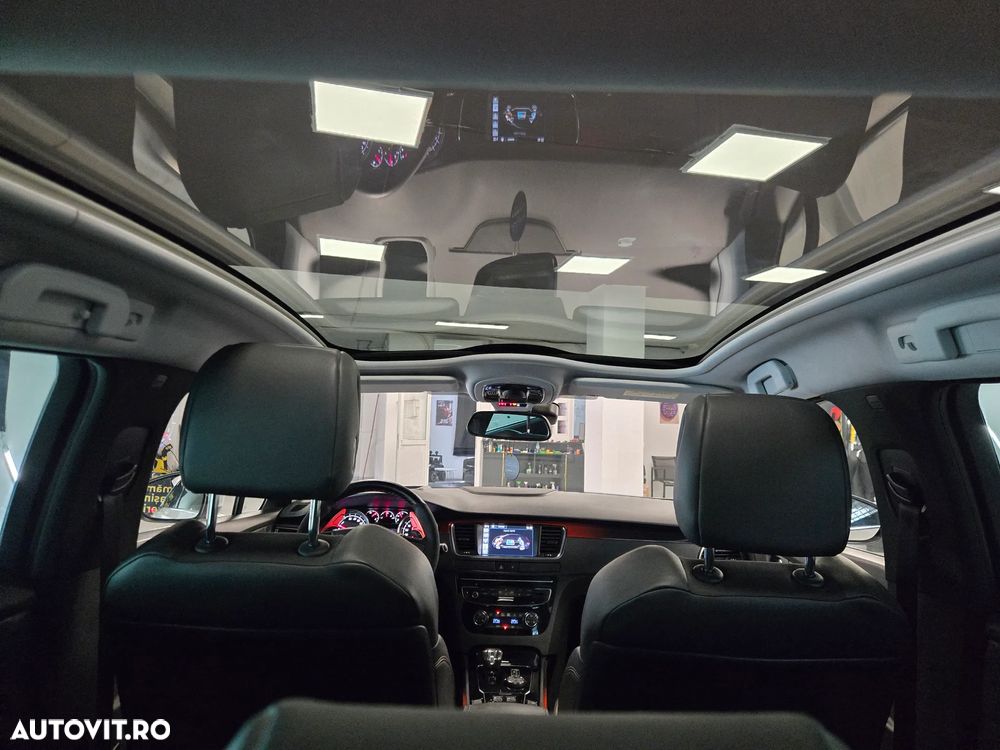 Peugeot 508 RXH Hybrid4 - 16