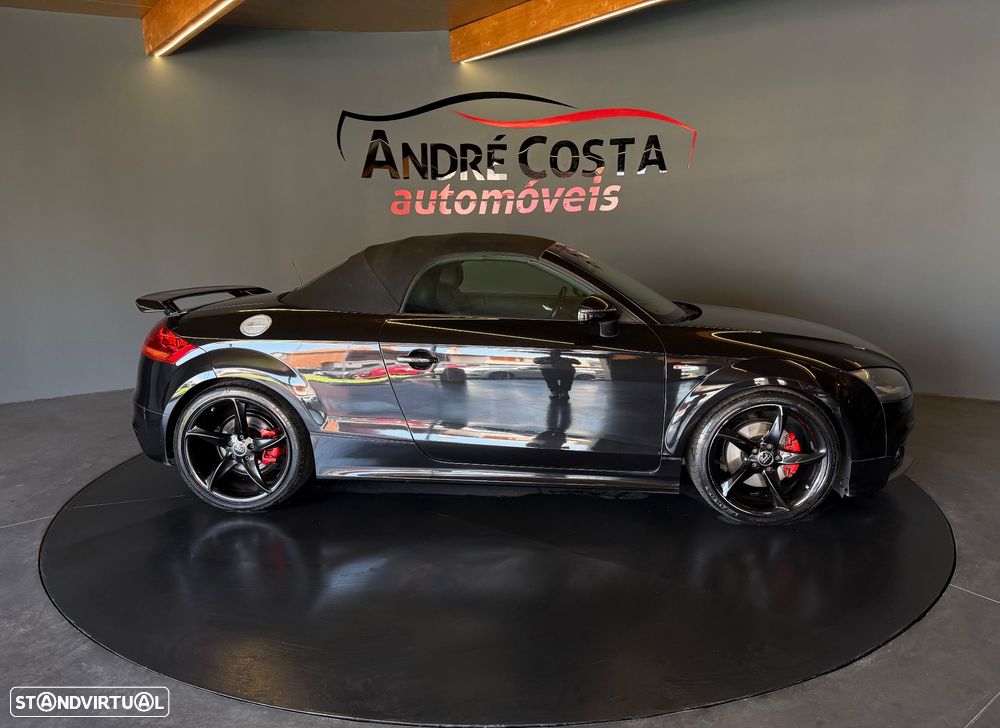 Audi TT Roadster 2.0 TFSi S-line - 2