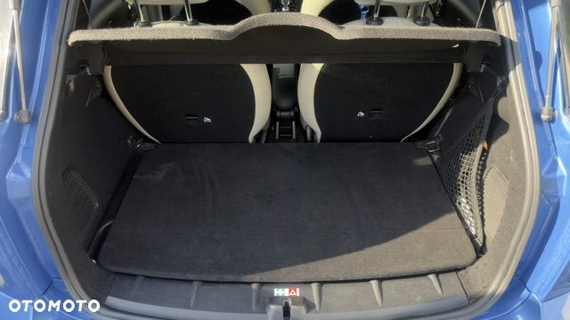MINI Countryman Cooper D ALL4 - 16