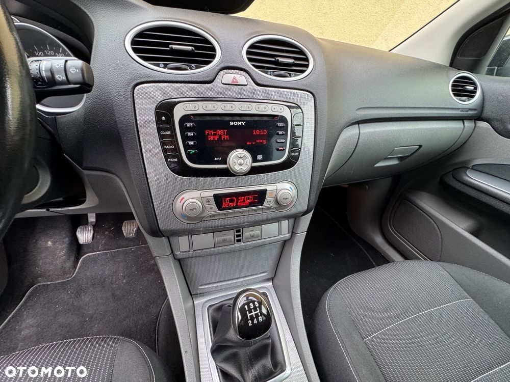 Ford Focus 1.6 TDCi Titanium - 19