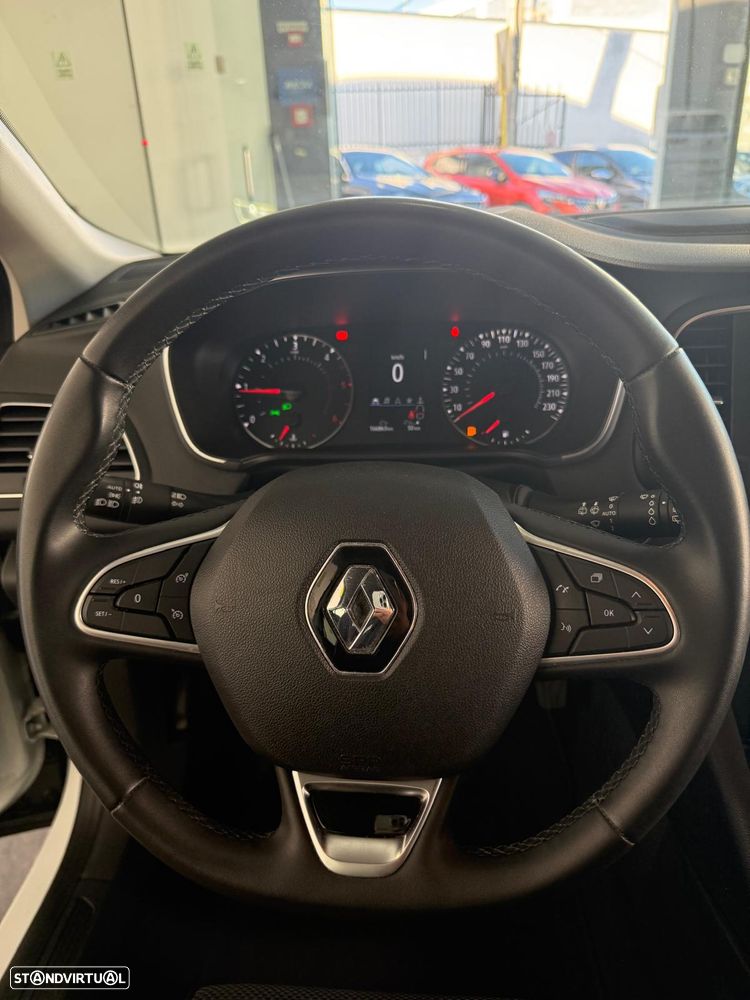 Renault Mégane BLUE dCi 115 EQUILIBRE - 11