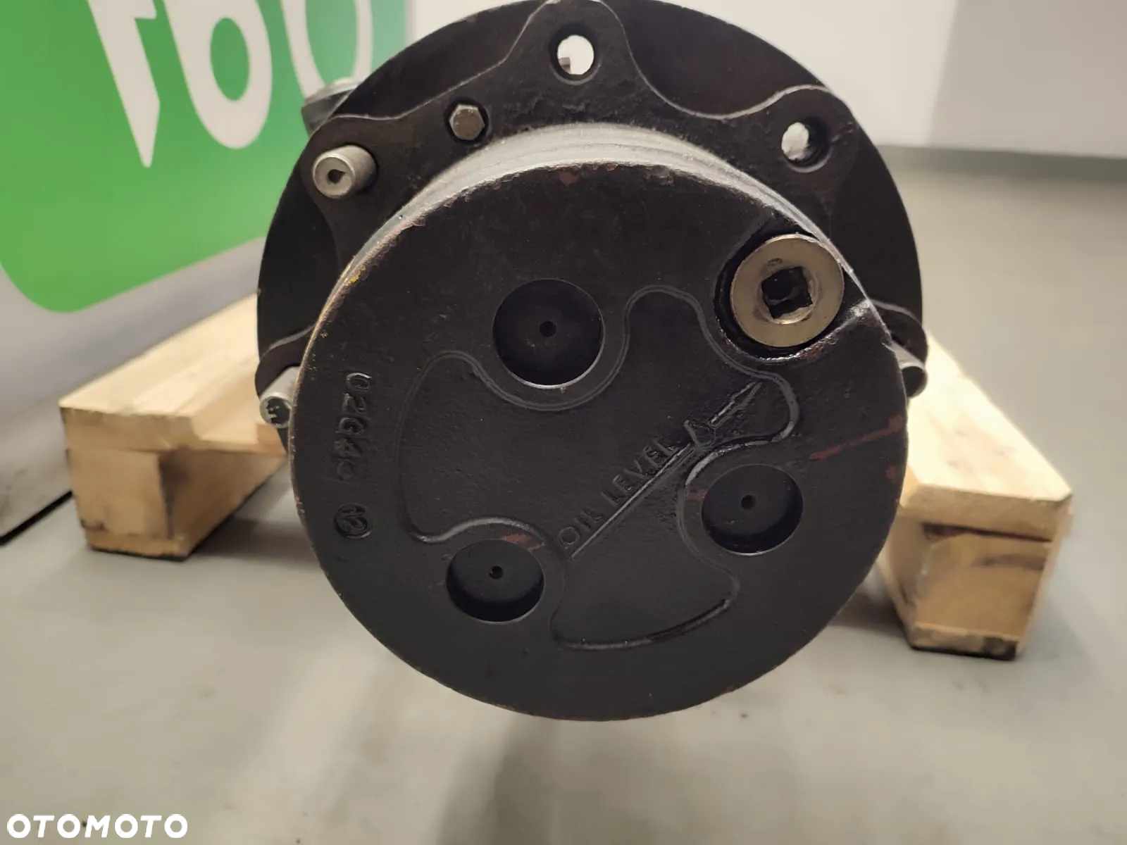 Przedni most napędowy Carraro 20.11 John Deere 2400 - 8