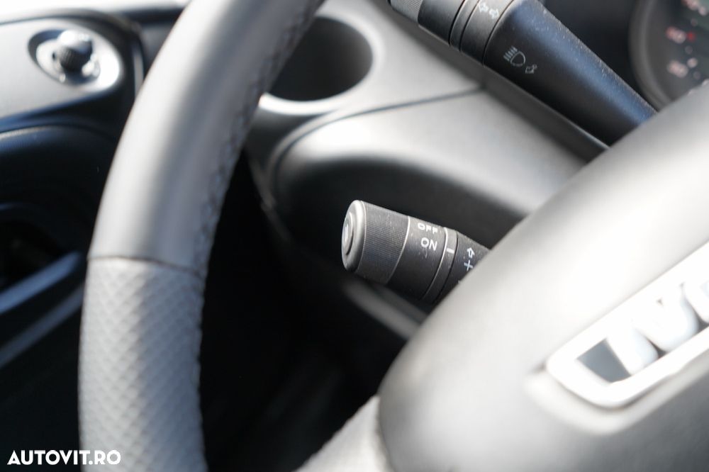 Iveco DAILY 35-150 / 4.2 M CONTAINER / 750 kg LIFT / TWIN GVWR: 3500 KG - 29