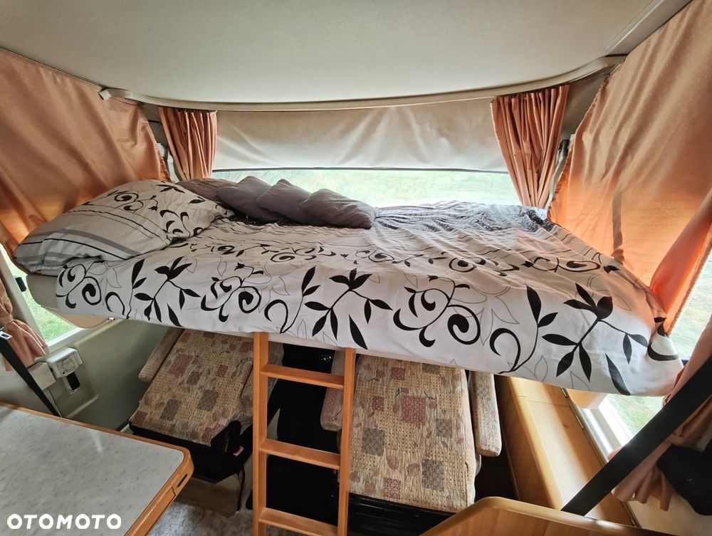 Hymer-Eriba B584 - 12