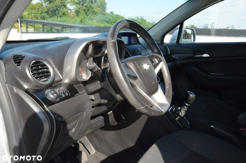 Chevrolet Orlando - 21