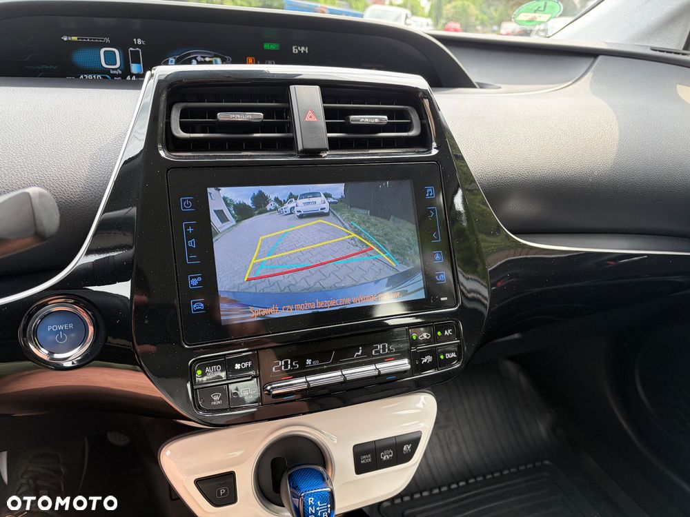 Toyota Prius 1.8 Hybrid Prestige - 25
