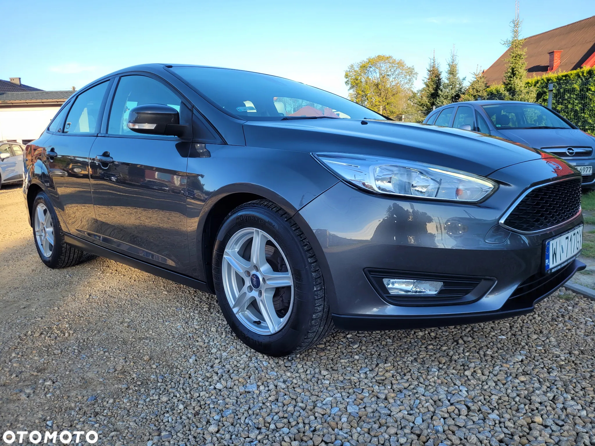 Ford Focus 1.6 SYNC Edition - 16
