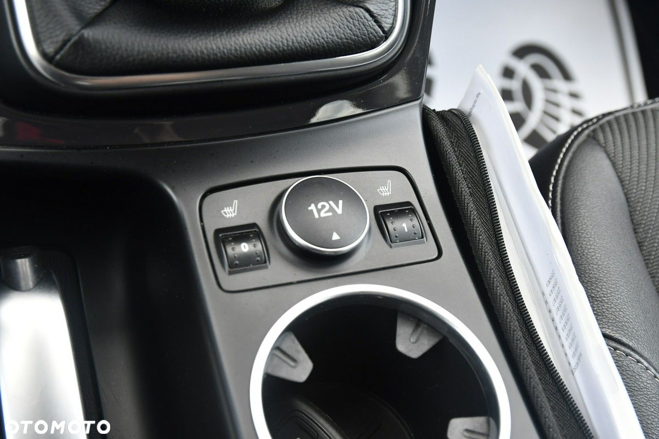 Ford Kuga - 29
