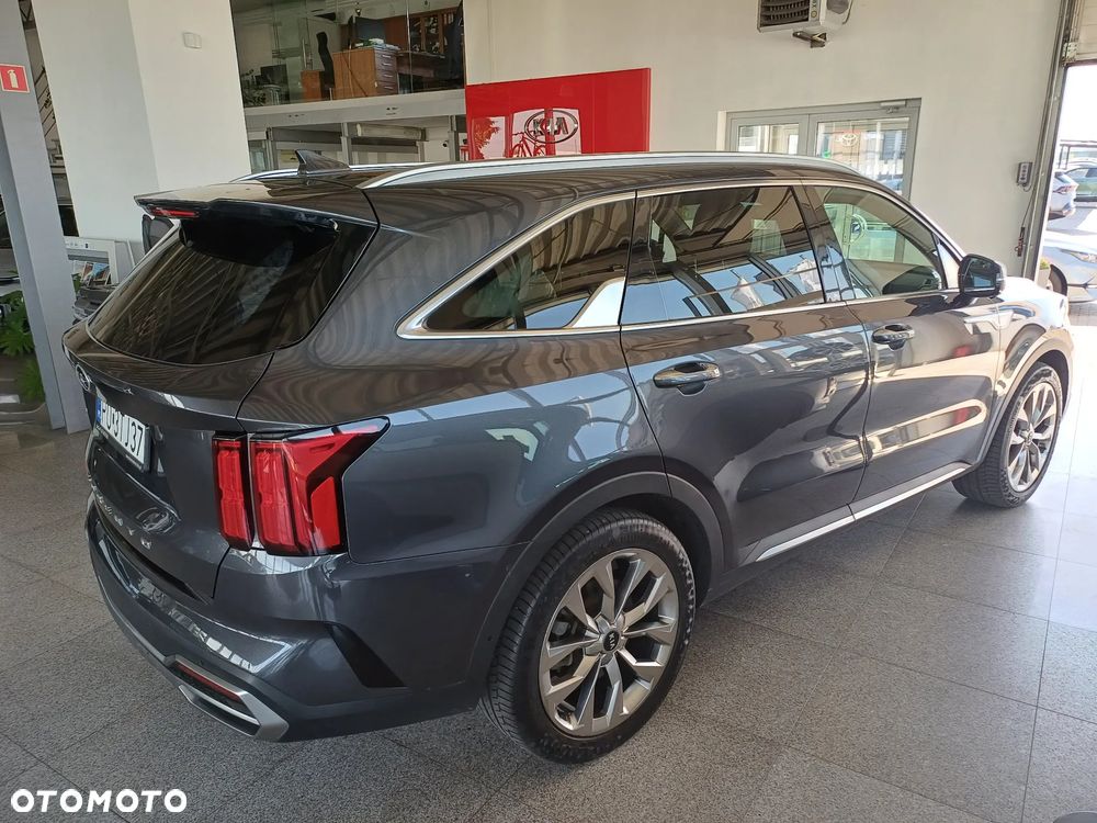 Kia Sorento - 10