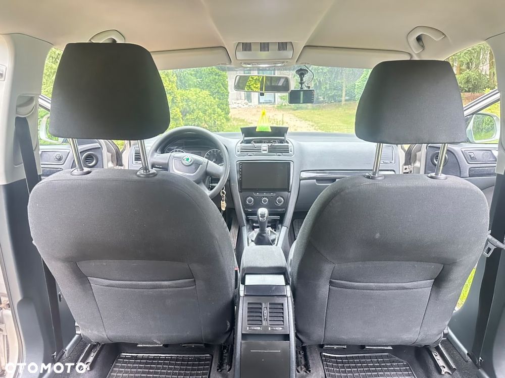 Skoda Octavia 1.6 TDI 4x4 Ambition - 6