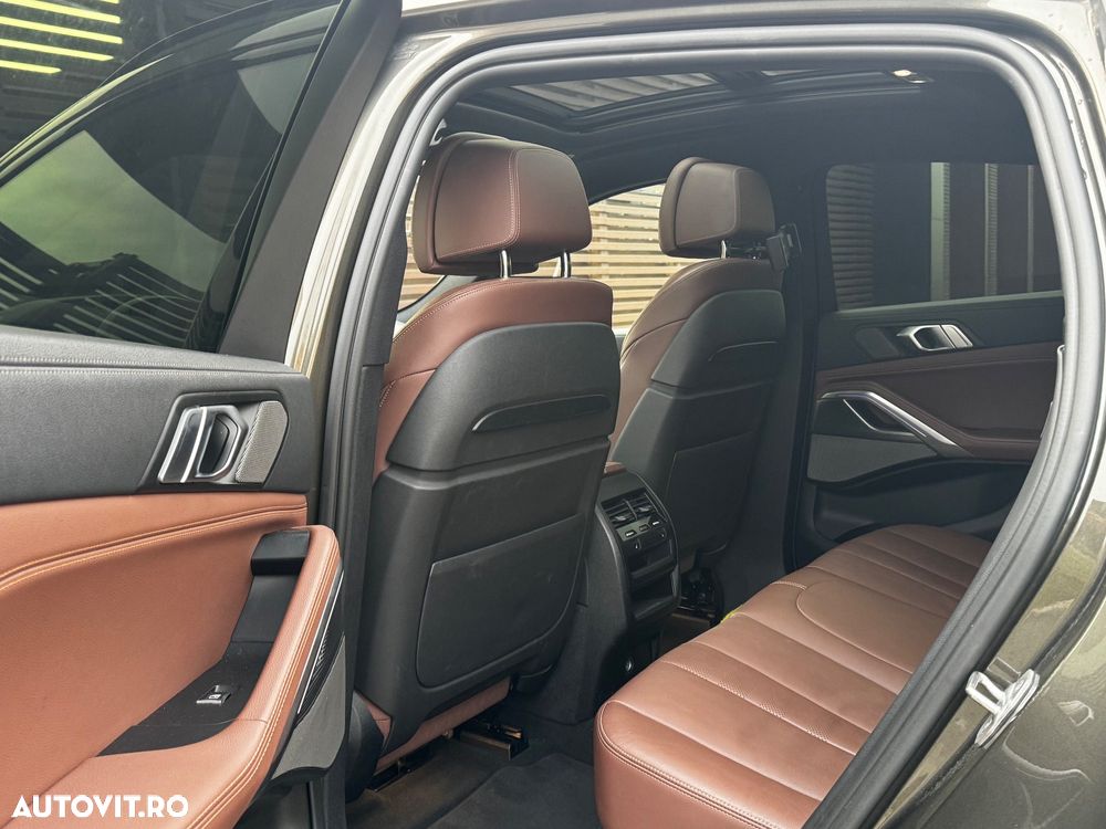 BMW X6 xDrive30d - 16