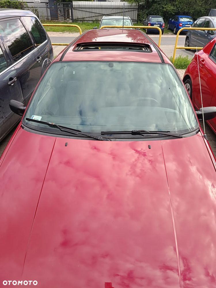 Volkswagen Passat 1.8 GT - 16