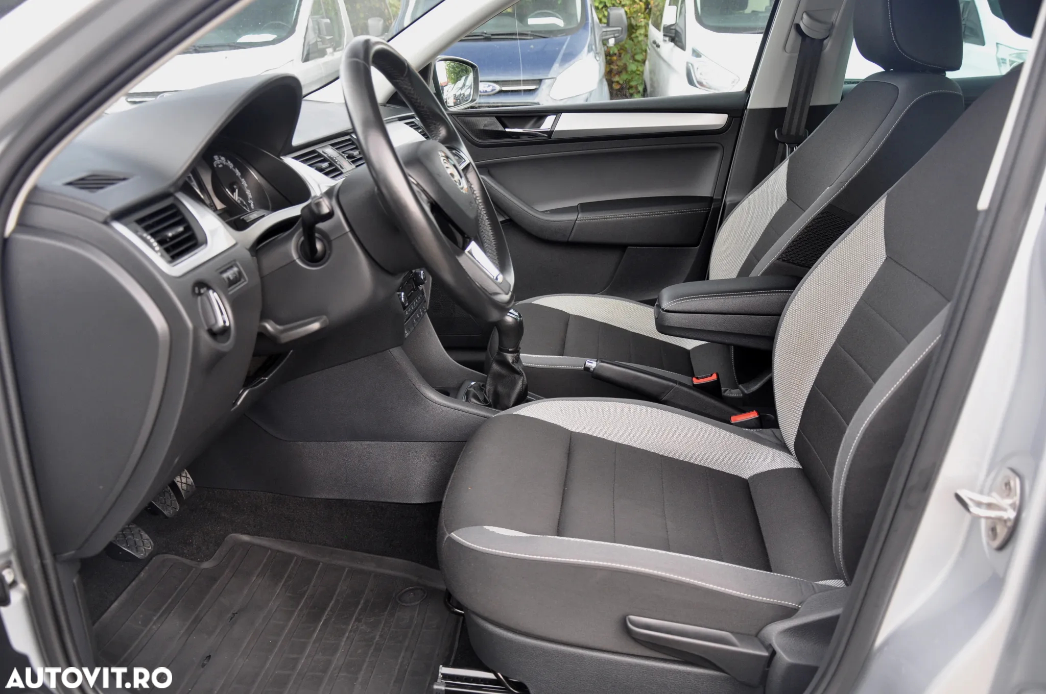 Skoda RAPID 1.0 TSI Ambition - 10