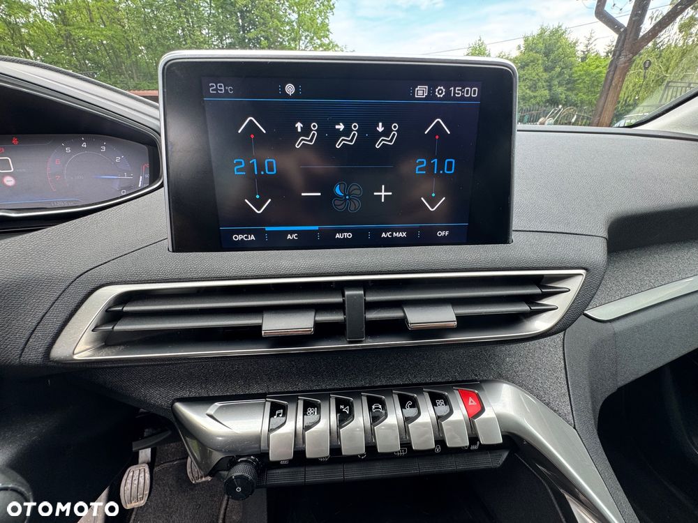 Peugeot 3008 1.2 PureTech Allure - 28