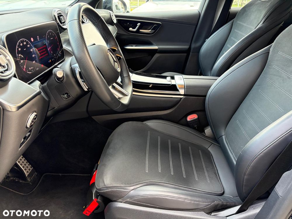 Mercedes-Benz GLC 200 mHEV 4-Matic AMG Line - 12
