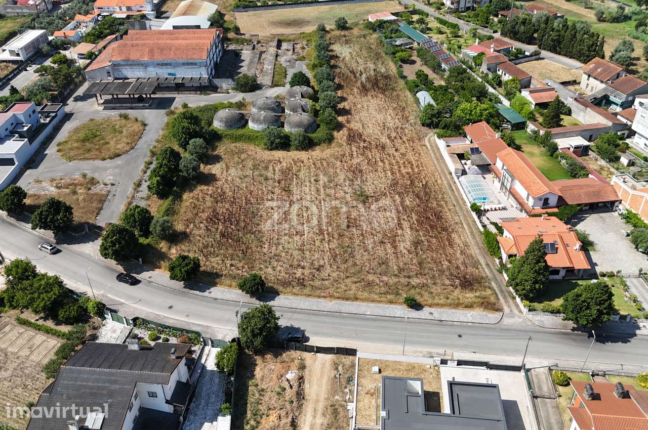 Terreno Urbanizável - Grande imagem: 5/18