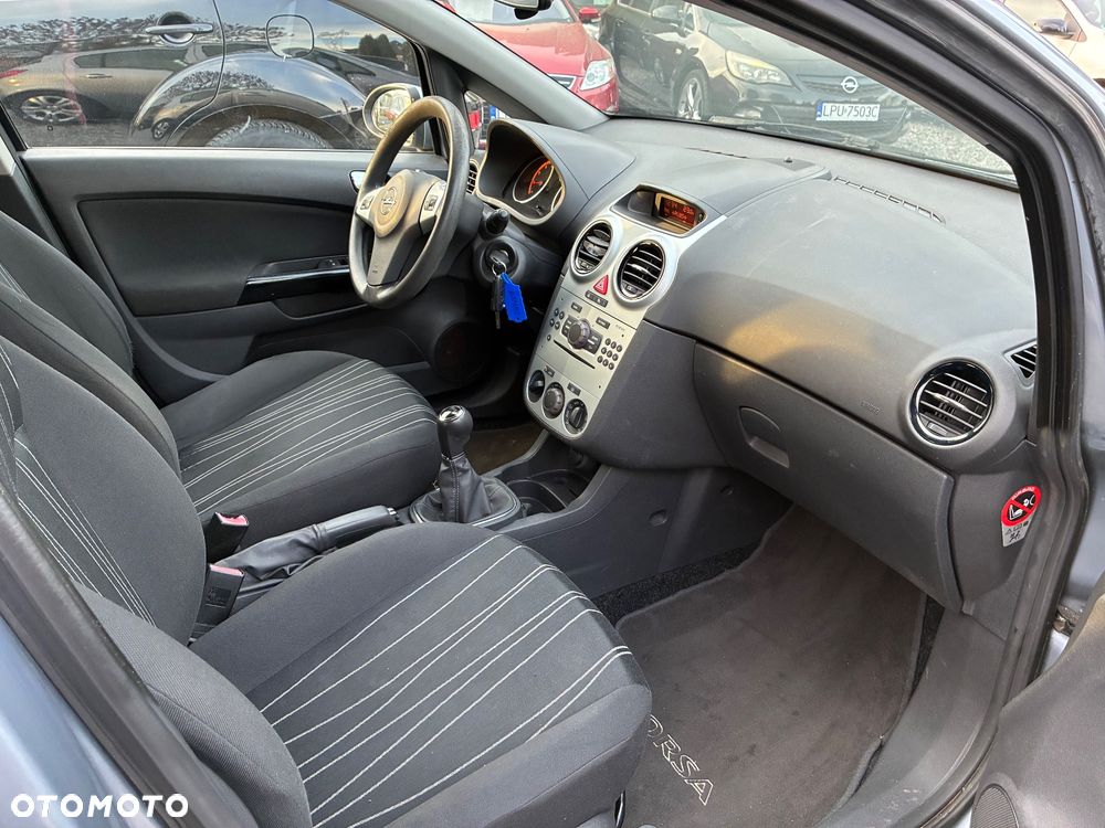 Opel Corsa 1.4 16V Color Edition - 9