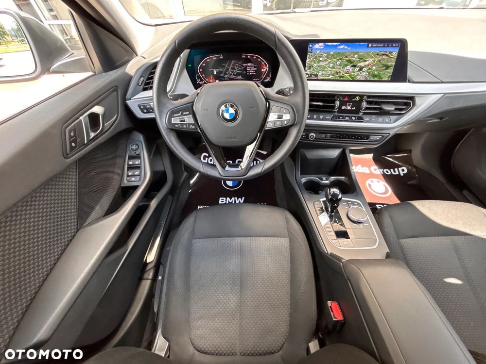 BMW Seria 1 118i Advantage - 26