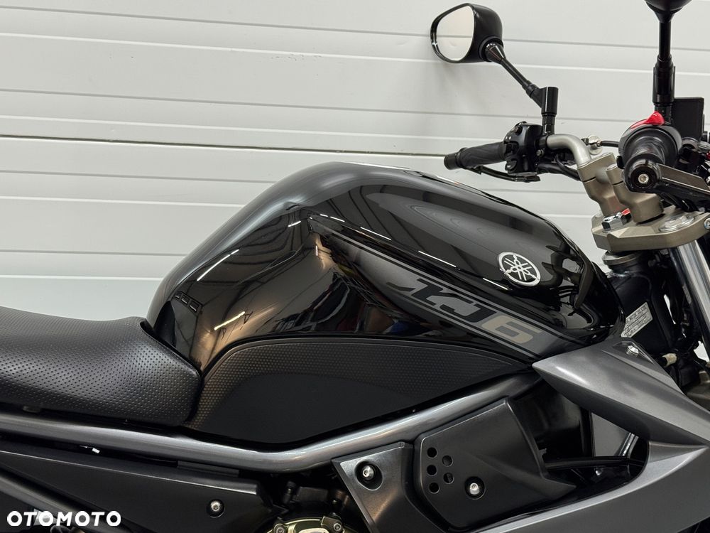 Yamaha XJ - 7