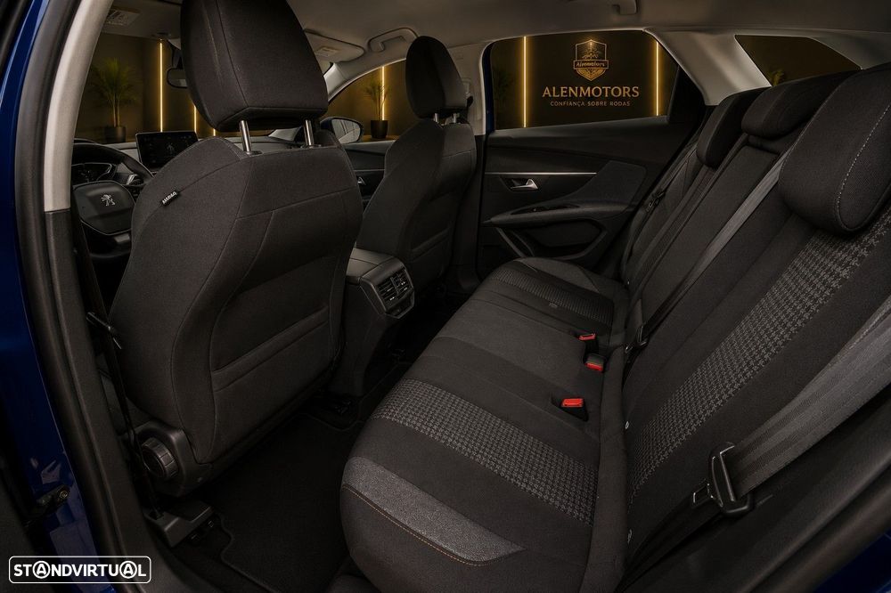 Peugeot 3008 1.2 PureTech Active - 13