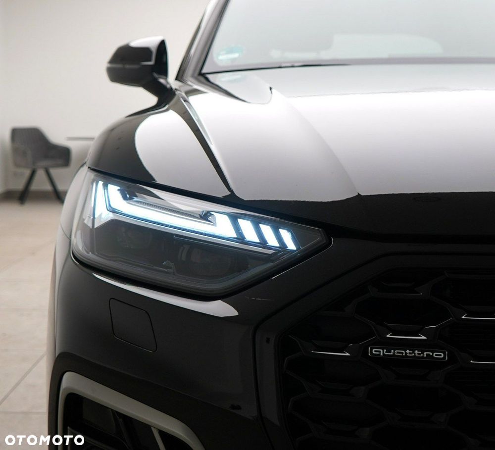 Audi Q5 Sportback - 9