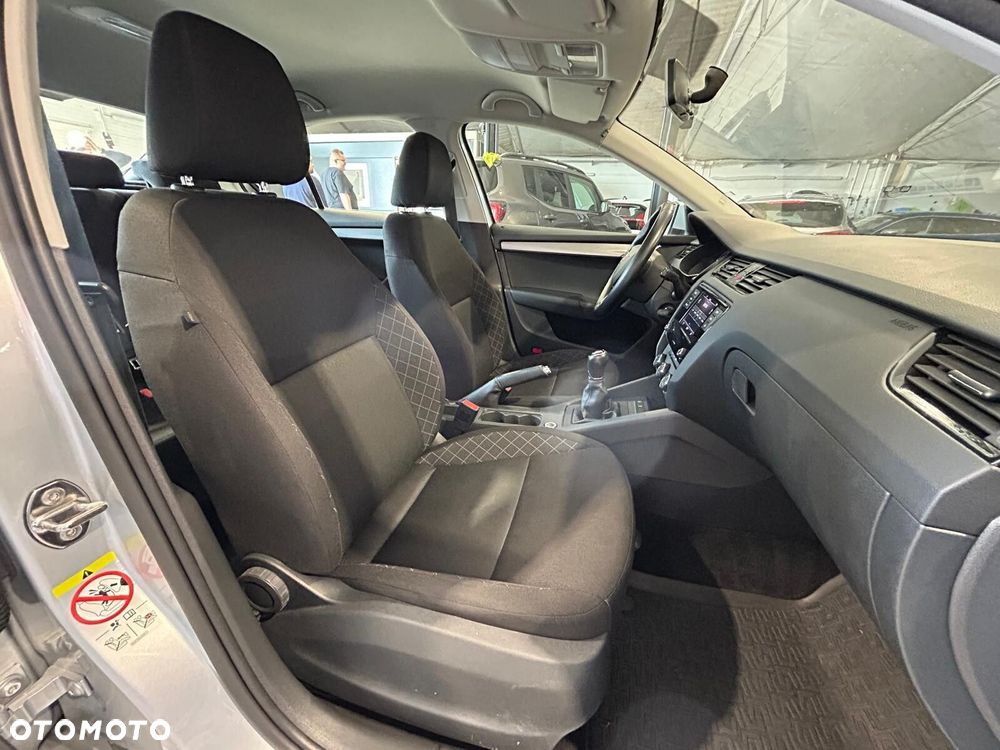 Skoda Octavia 1.6 TDI Active - 17