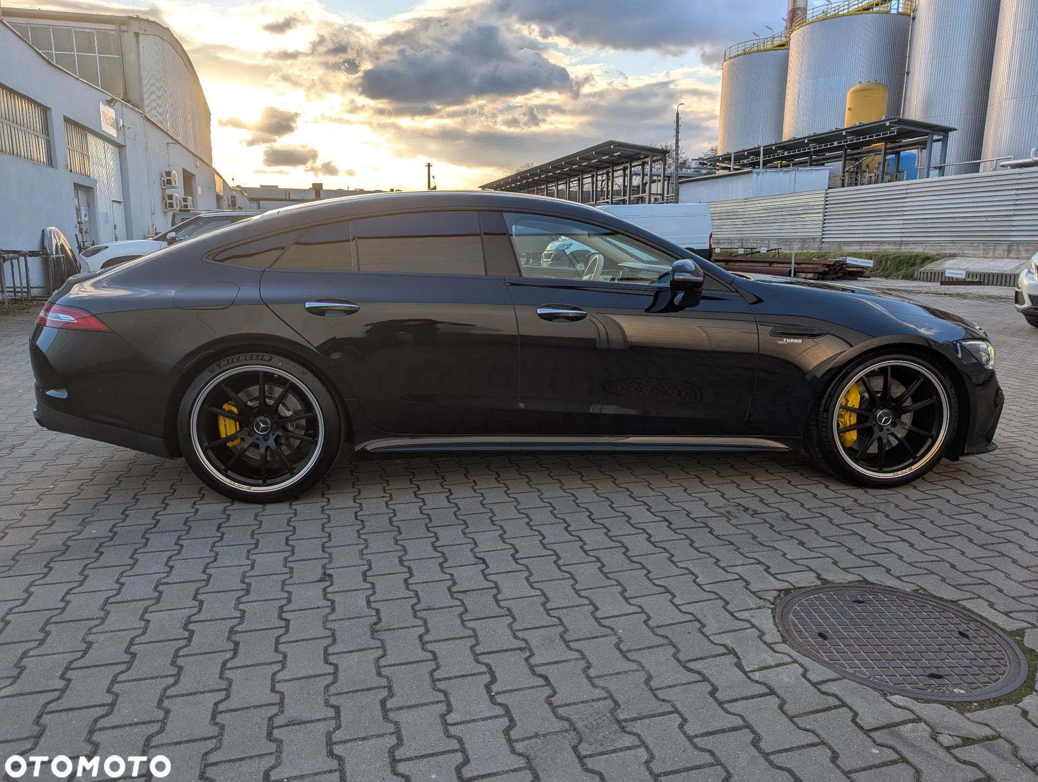 Mercedes-Benz AMG GT 53 4-Matic+ - 6