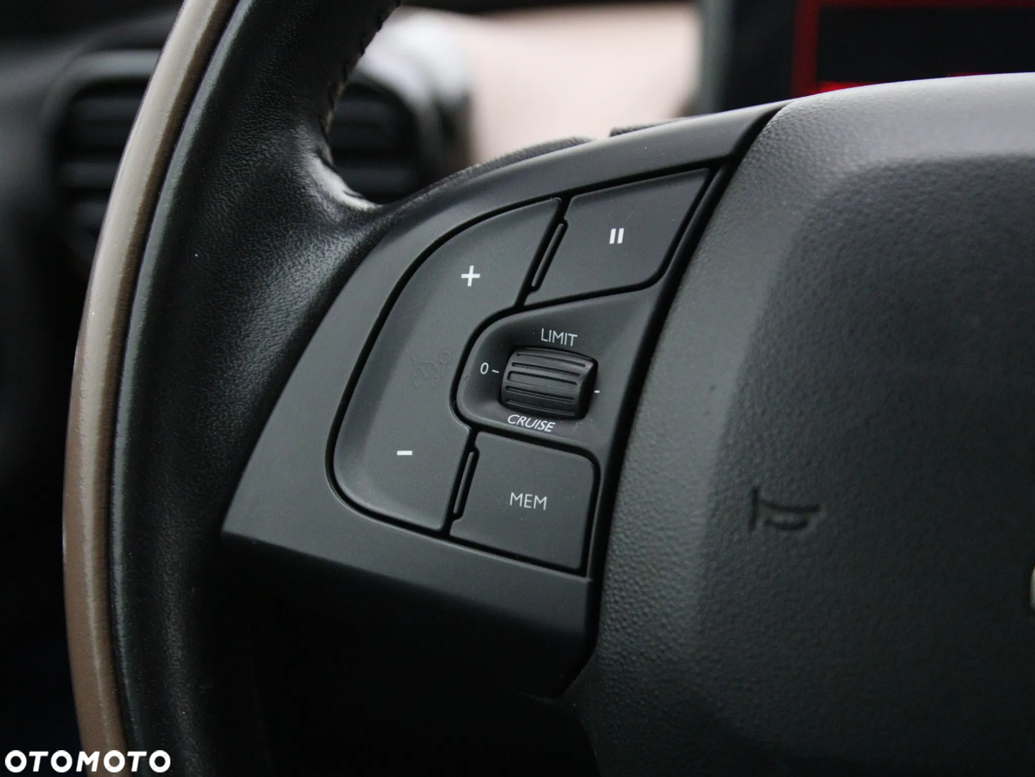 Citroën C4 Cactus - 29