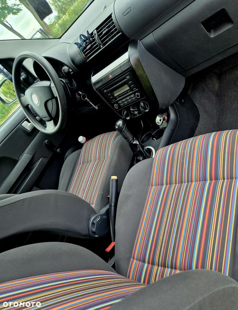 Volkswagen Fox - 2