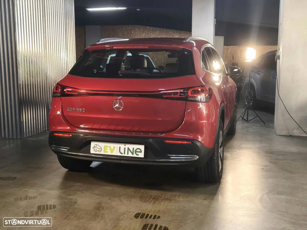 Mercedes-Benz EQA 250 Progressive - 11