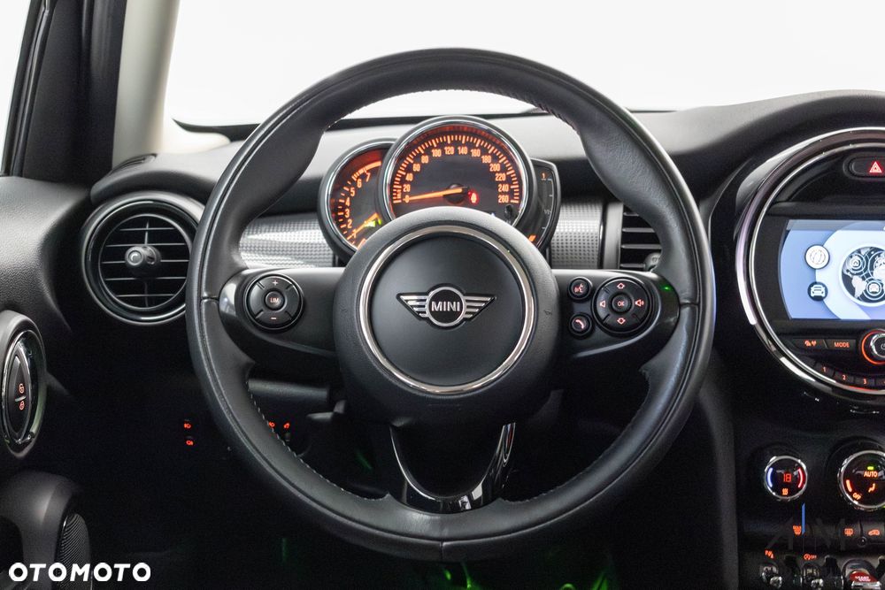 MINI Cooper - 26