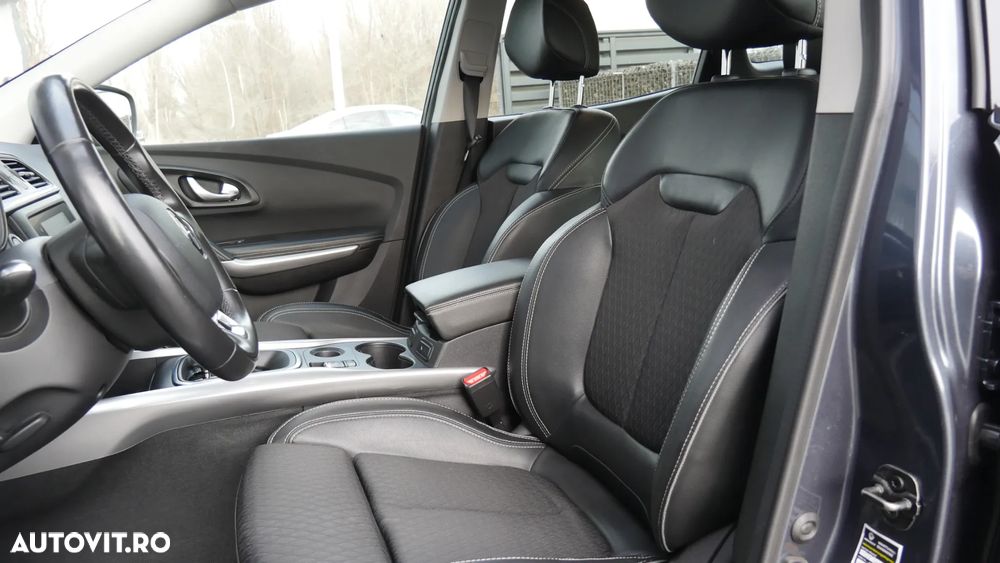 Renault Kadjar BLUE dCi 115 EDC BOSE EDITION - 14