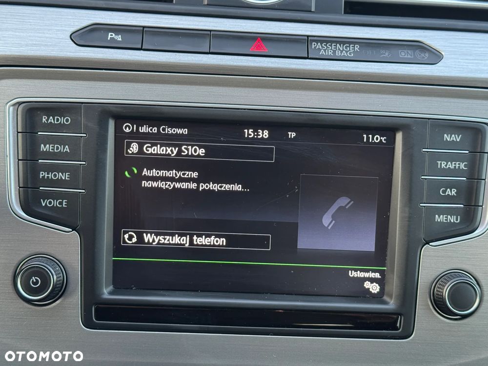 Volkswagen Passat 1.6 TDI BMT Comfortline - 16