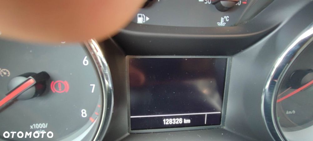 Opel Astra 1.6 T GPF Enjoy S&S - 12