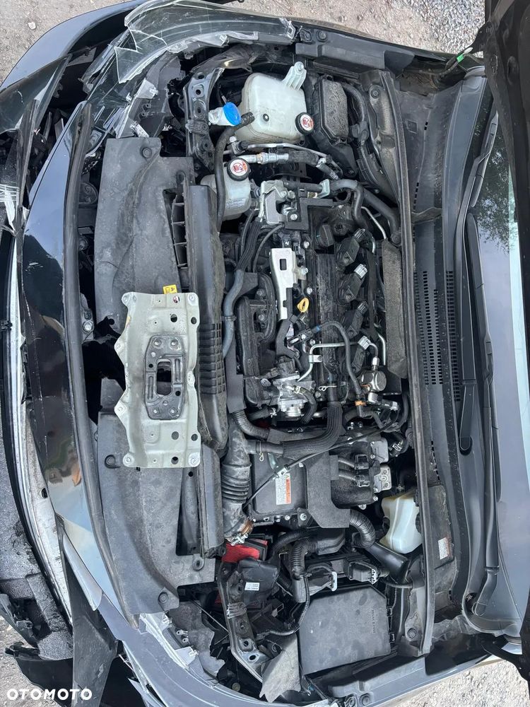 Toyota Corolla 2.0 Hybrid Comfort - 8
