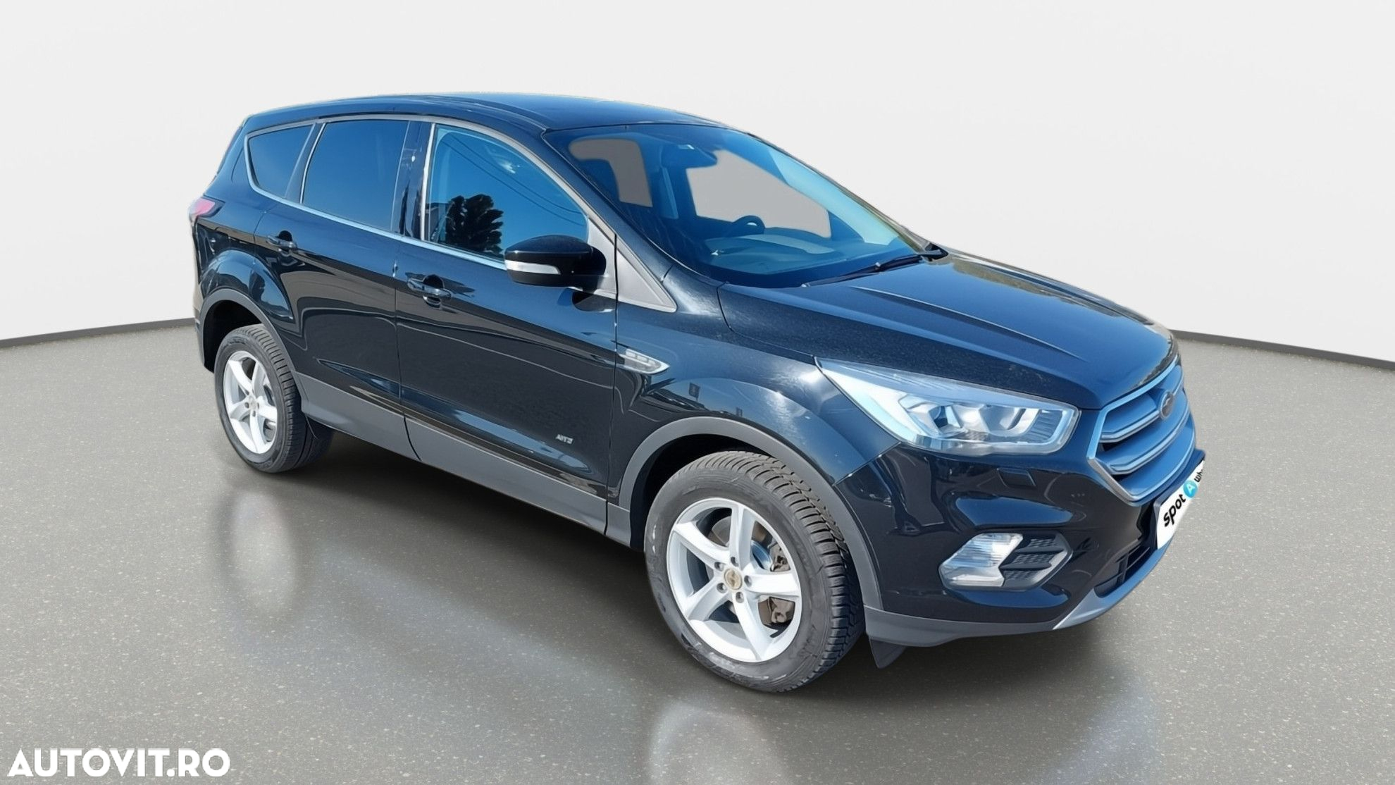 Ford Kuga - 4
