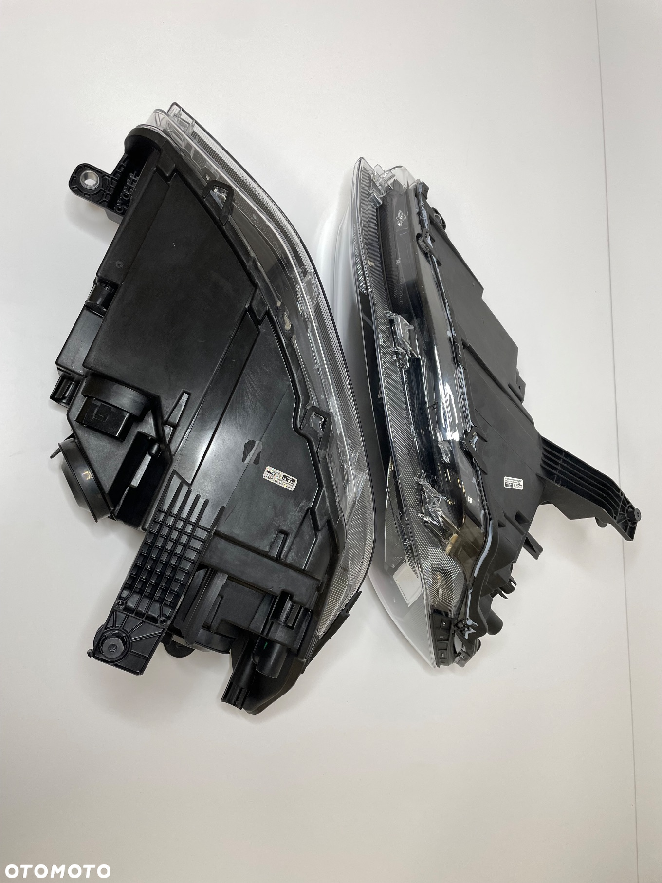 VW CADDY 5 V 2K8 KOMPLET LAMP PRAWA+LEWA ZWYKŁE NOWE 2K8941005C 2K8941006C - 11