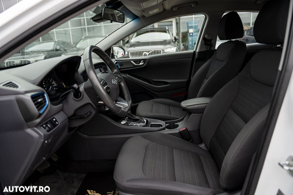 Hyundai IONIQ 141CP Exclusive - 11